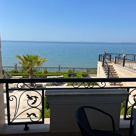 Onyx частни * Свети-Влас